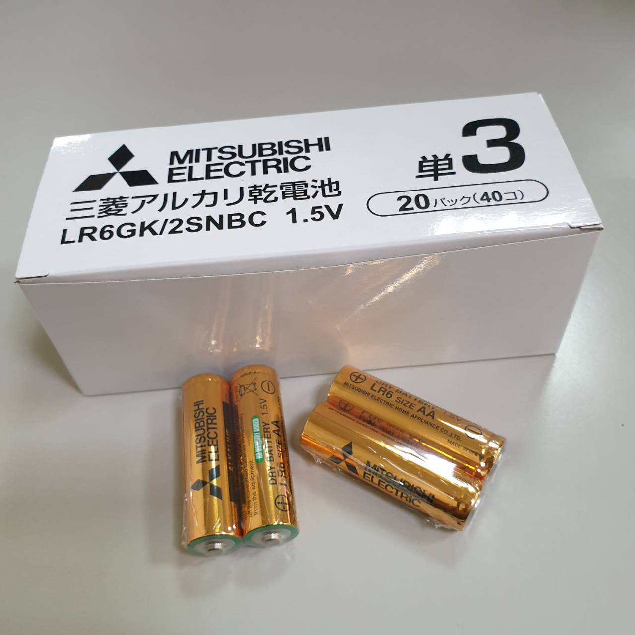 日本 MITSUBISHI 三菱 4號 AAA 鹼性電池一盒(40入)